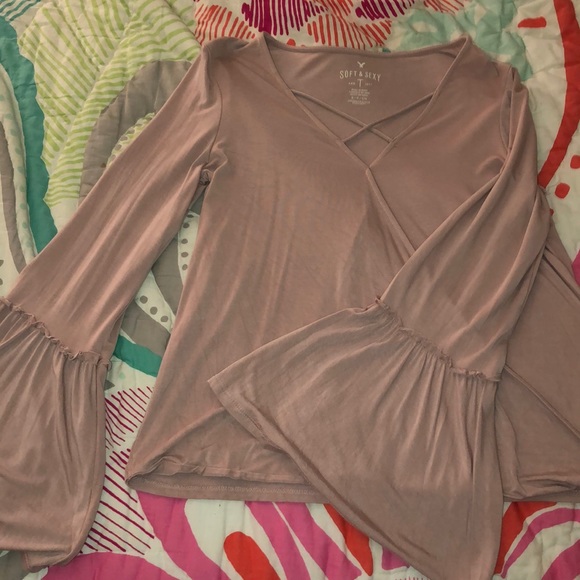 Tops - American Eagle Blouse!